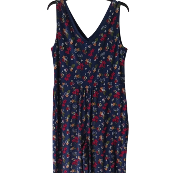 Cuddl Duds Other - Cuddl Duds Floral Maxi Comfy Jumper - Navy and Red